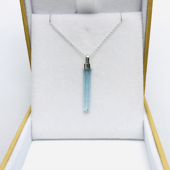 Terminated point aquamarine crystal pendant necklace