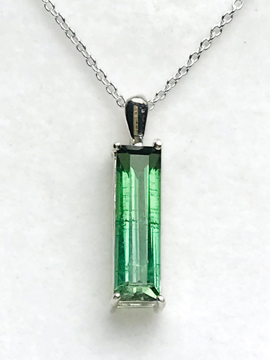 Certified green tourmaline