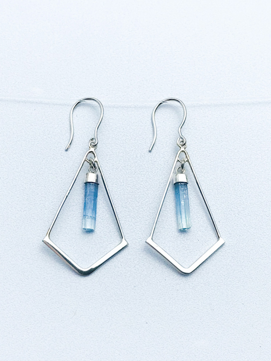 Crystal aquamarine earrings for girls aquamarine dangle earrings raw aquamarine earrings