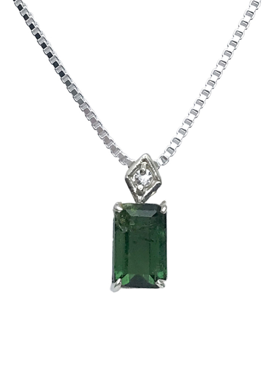 Faceted green tourmaline pendant necklace for girls – Fine green tourmaline pendant necklace