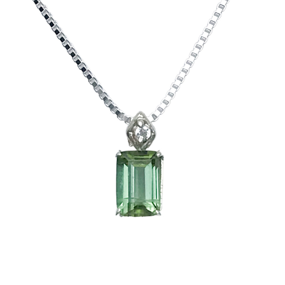 Faceted green tourmaline pendant necklace for girls – Fine green tourmaline pendant necklace