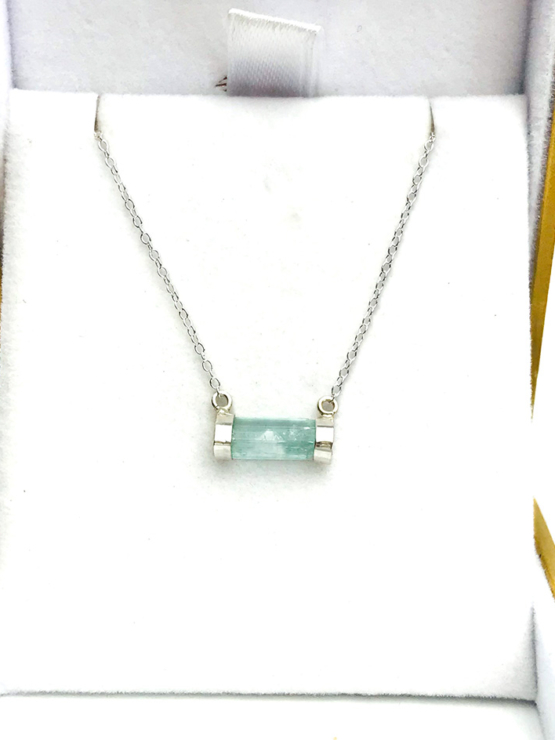 Green tourmaline necklace for girls