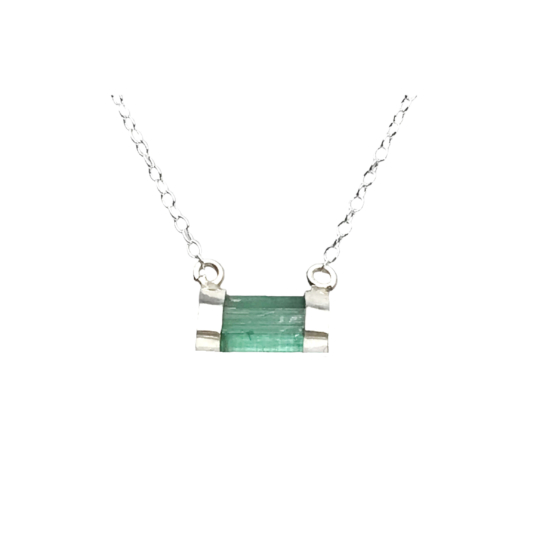 Green tourmaline necklace for girls