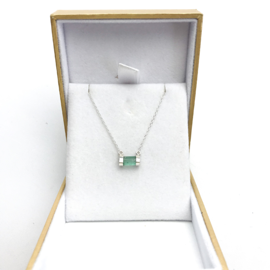 Green tourmaline necklace for girls