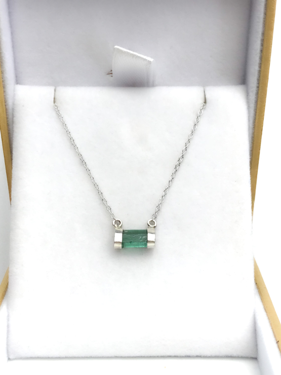 Green tourmaline necklace for girls