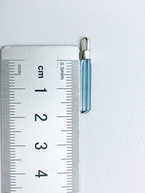 Aquamarine crystal pendant necklace