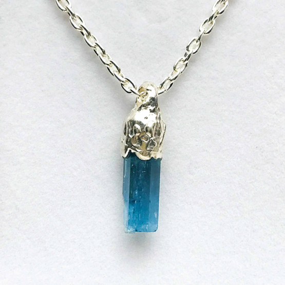 Aquamarine pendant for men