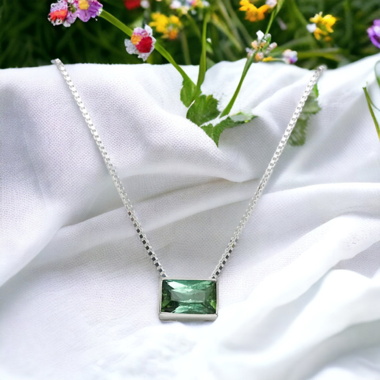 green tourmaline pendant for women-Fine green tourmaline pendant-Faceted green tourmaline pendant