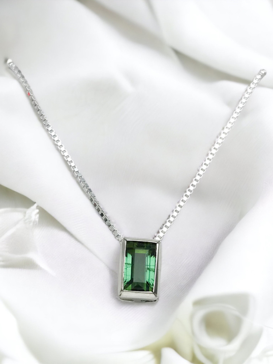 green tourmaline pendant for women-Fine green tourmaline pendant-Faceted green tourmaline pendant