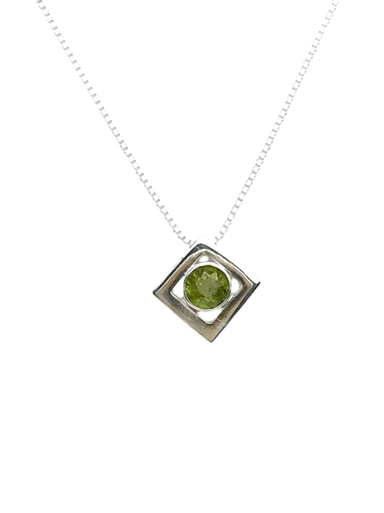 green tourmaline pendant for women-Fine green tourmaline pendant-Faceted green tourmaline pendant
