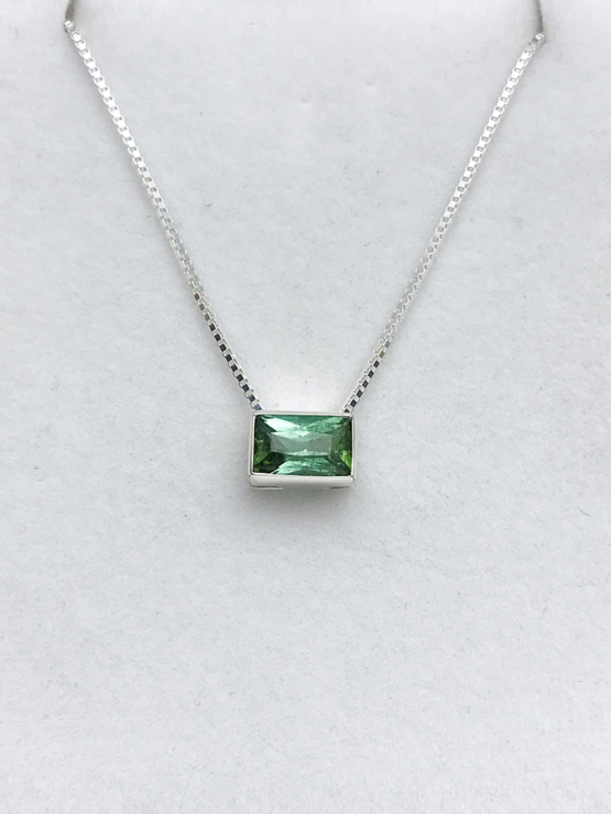green tourmaline pendant for women-Fine green tourmaline pendant-Faceted green tourmaline pendant