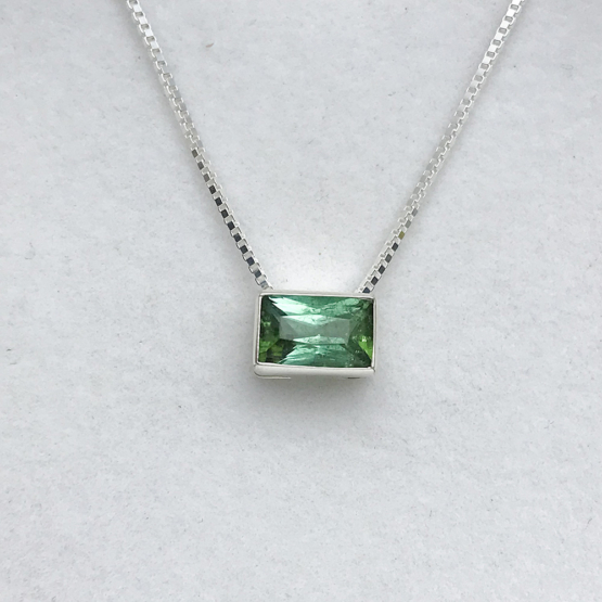 green tourmaline pendant for women-Fine green tourmaline pendant-Faceted green tourmaline pendant