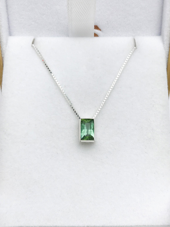 green tourmaline pendant for women-Fine green tourmaline pendant-Faceted green tourmaline pendant