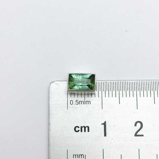 green tourmaline pendant for women-Fine green tourmaline pendant-Faceted green tourmaline pendant