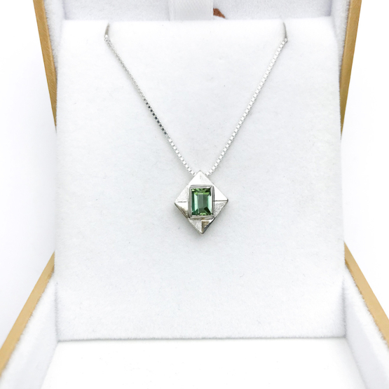 green tourmaline pendant for women-Fine green tourmaline pendant-Faceted green tourmaline pendant