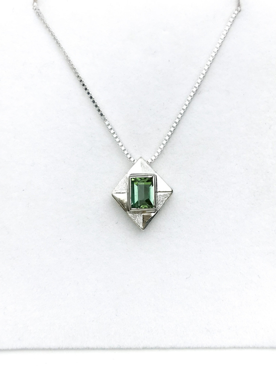 green tourmaline pendant for women-Fine green tourmaline pendant-Faceted green tourmaline pendant