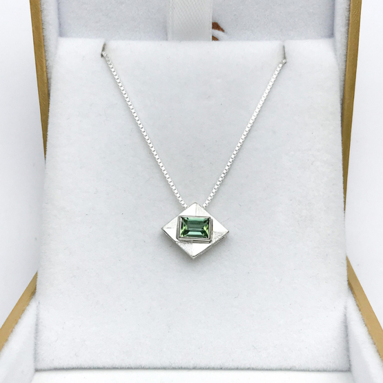 green tourmaline pendant for women-Fine green tourmaline pendant-Faceted green tourmaline pendant