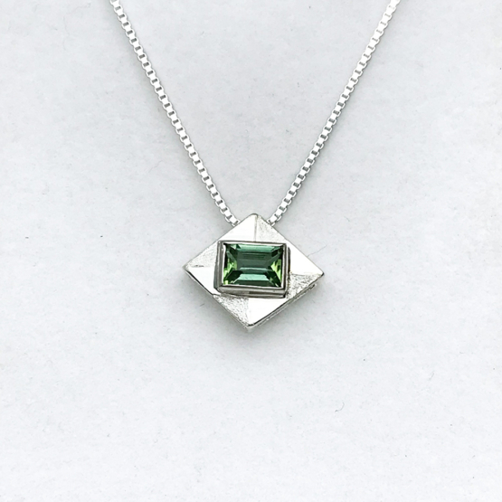 green tourmaline pendant for women-Fine green tourmaline pendant-Faceted green tourmaline pendant