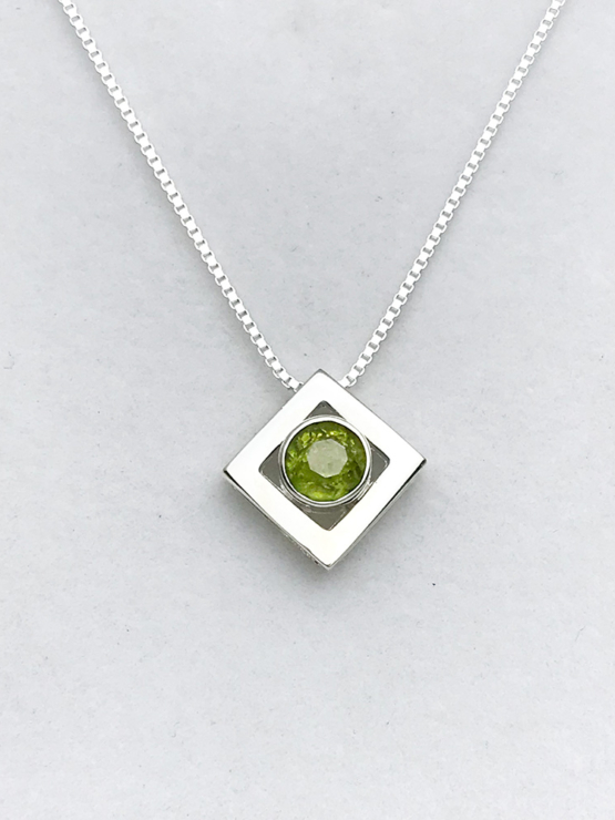 green tourmaline pendant for women-Fine green tourmaline pendant-Faceted green tourmaline pendant