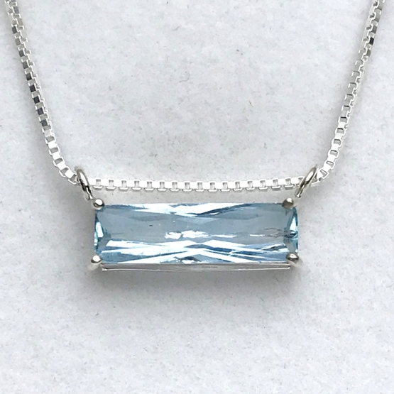 Faceted aquamarine pendant necklace for girls-Natural aquamarine pendant-Blue gemstone pendant (5)