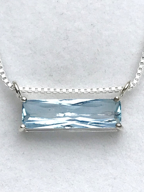 Faceted aquamarine pendant necklace for girls-Natural aquamarine pendant-Blue gemstone pendant (5)