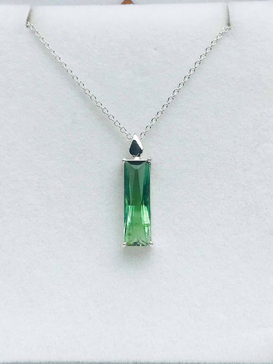 Natural green tourmaline pendant for women- Fine green tourmaline pendant-Faceted green tourmaline pendant