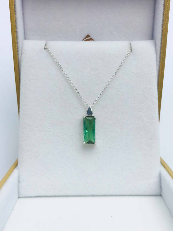 Natural green tourmaline pendant for women- Fine green tourmaline pendant-Faceted green tourmaline pendant