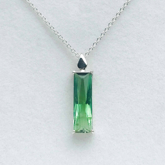 Natural green tourmaline pendant for women- Fine green tourmaline pendant-Faceted green tourmaline pendant