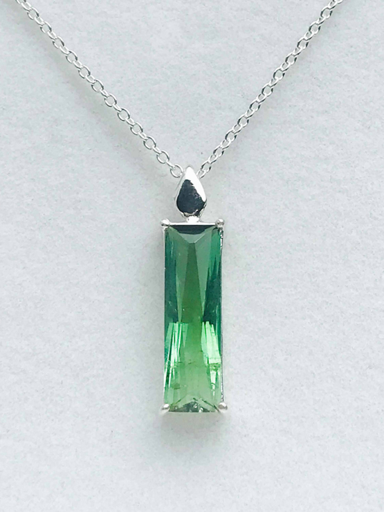 Natural green tourmaline pendant for women- Fine green tourmaline pendant-Faceted green tourmaline pendant