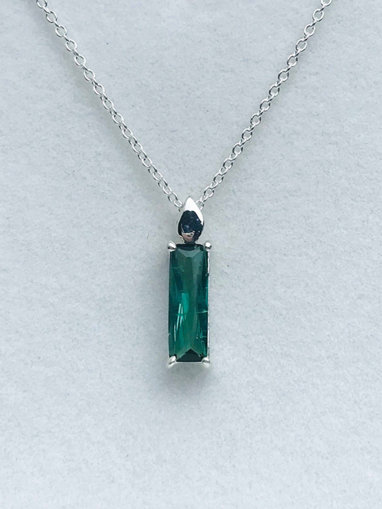 Natural green tourmaline pendant for women- Fine green tourmaline pendant-Faceted green tourmaline pendant