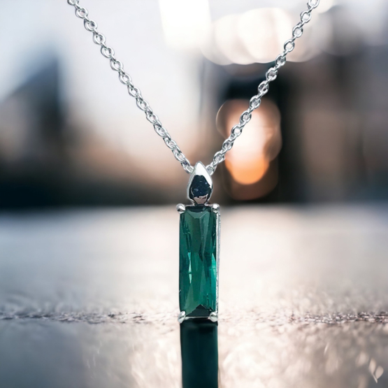 Natural green tourmaline pendant for women- Fine green tourmaline pendant-Faceted green tourmaline pendant