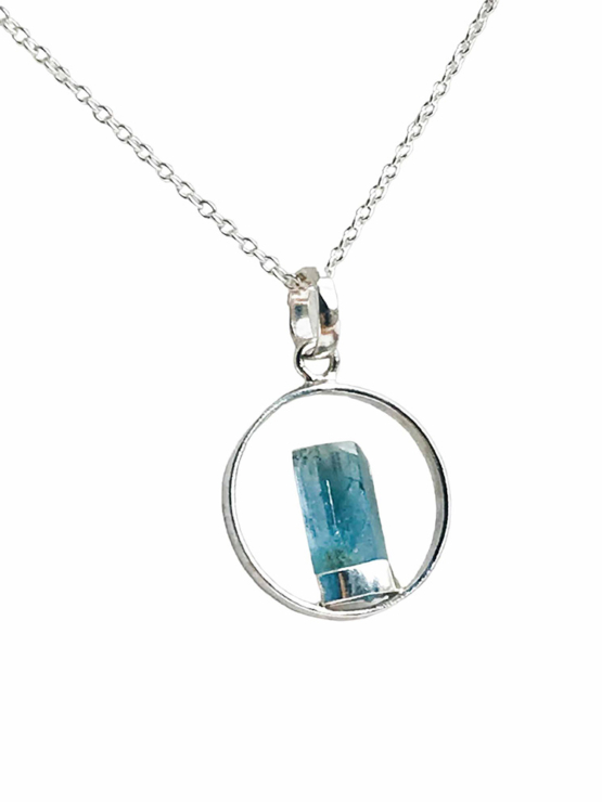 aquamarine pendant necklace