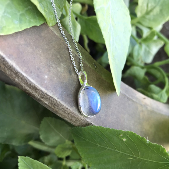 High quality labradorite pendant for girl