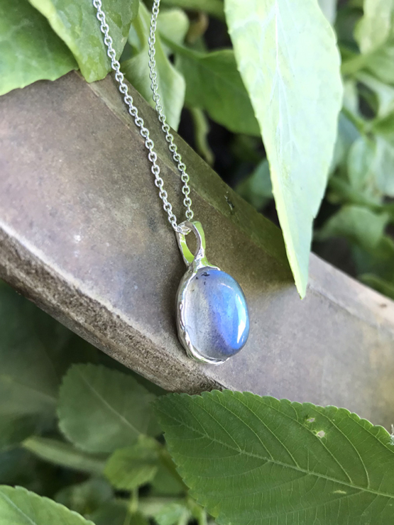 High quality labradorite pendant for girl