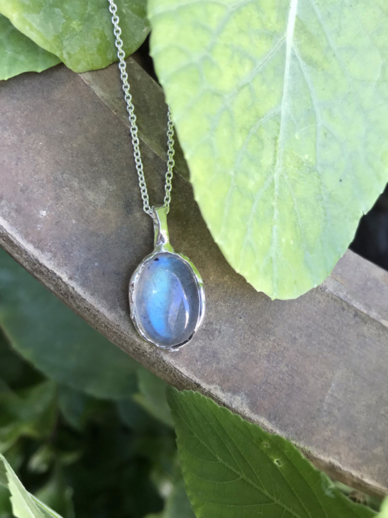 High quality labradorite pendant for girl