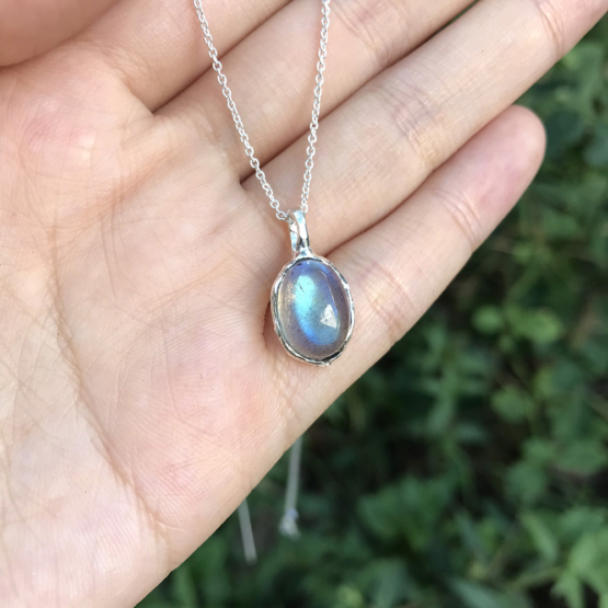 High quality labradorite pendant for girl