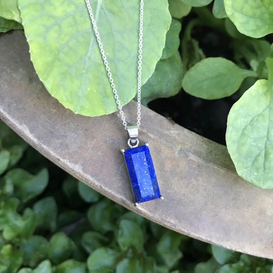 Lapis pendant