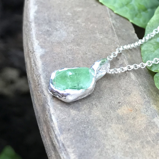 Natural green tourmaline pendant for women