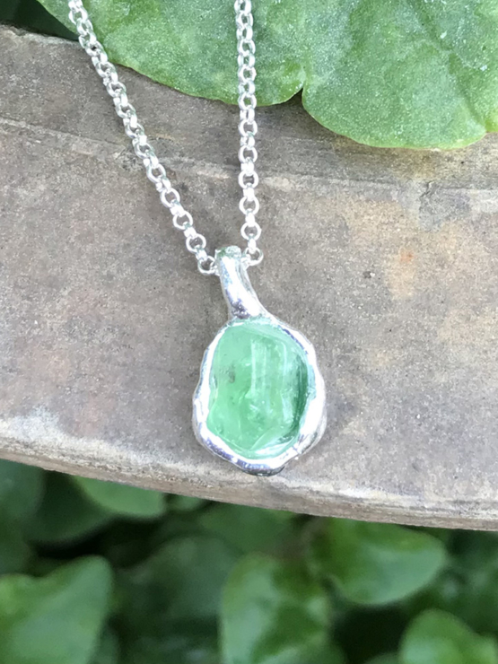 Natural green tourmaline pendant for women