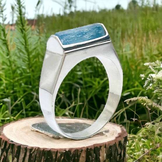 Raw aquamarine ring for girls