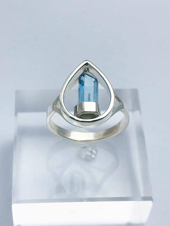 Raw aquamarine ring for girls