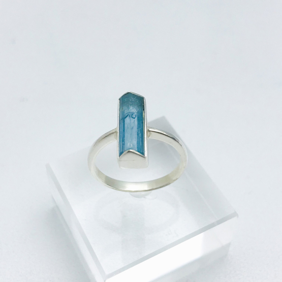 Raw aquamarine ring for girls