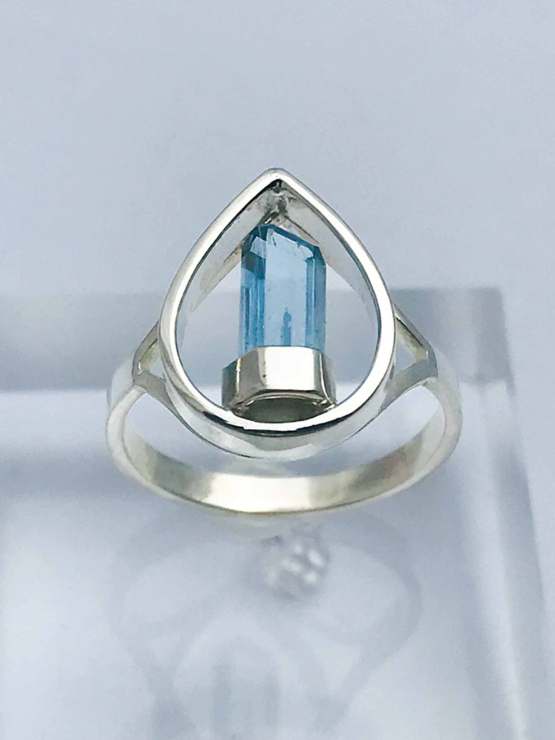 Raw aquamarine ring for girls