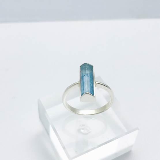 Raw aquamarine ring for girls