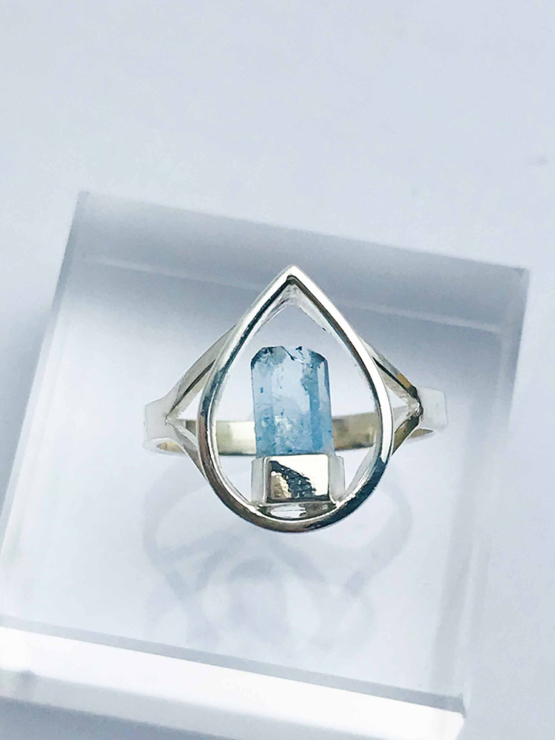 Raw aquamarine ring for girls