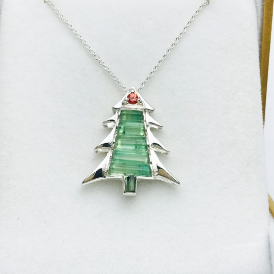 Christmas tree pendaant-Green tourmaline pendant necklace for girls-tree pendant