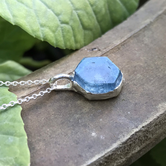 aquamarine pendant necklace for girls-Natural aquamarine pendant-Blue gemstone pendant