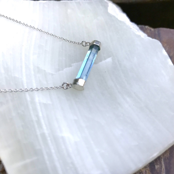 Horizontal aquamarine necklace for girls - aquamarine choker - horizontal crystal choker