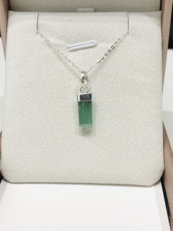 Natural green tourmaline pendant for women- Raw green tourmaline pendant- green tourmaline pendant