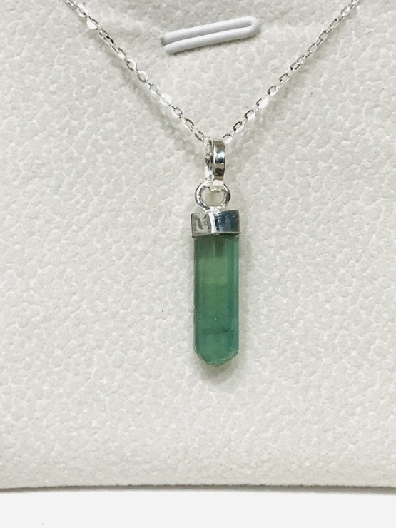 Natural green tourmaline pendant for women- Raw green tourmaline pendant- green tourmaline pendant- tourmaline crystal pendant